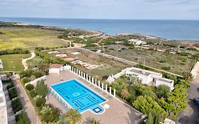 Calanca Apulian Residence